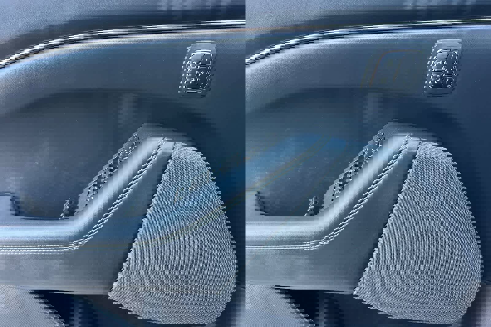 Used 2021 Ford Mustang Mach-E Select w/ Comfort/Technology Package image 13