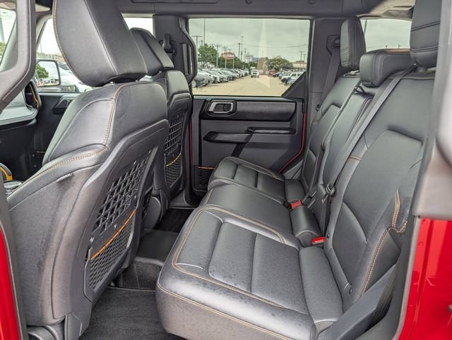 Used 2024 Ford Bronco Badlands w/ Sasquatch Package AWD/4WD image 30