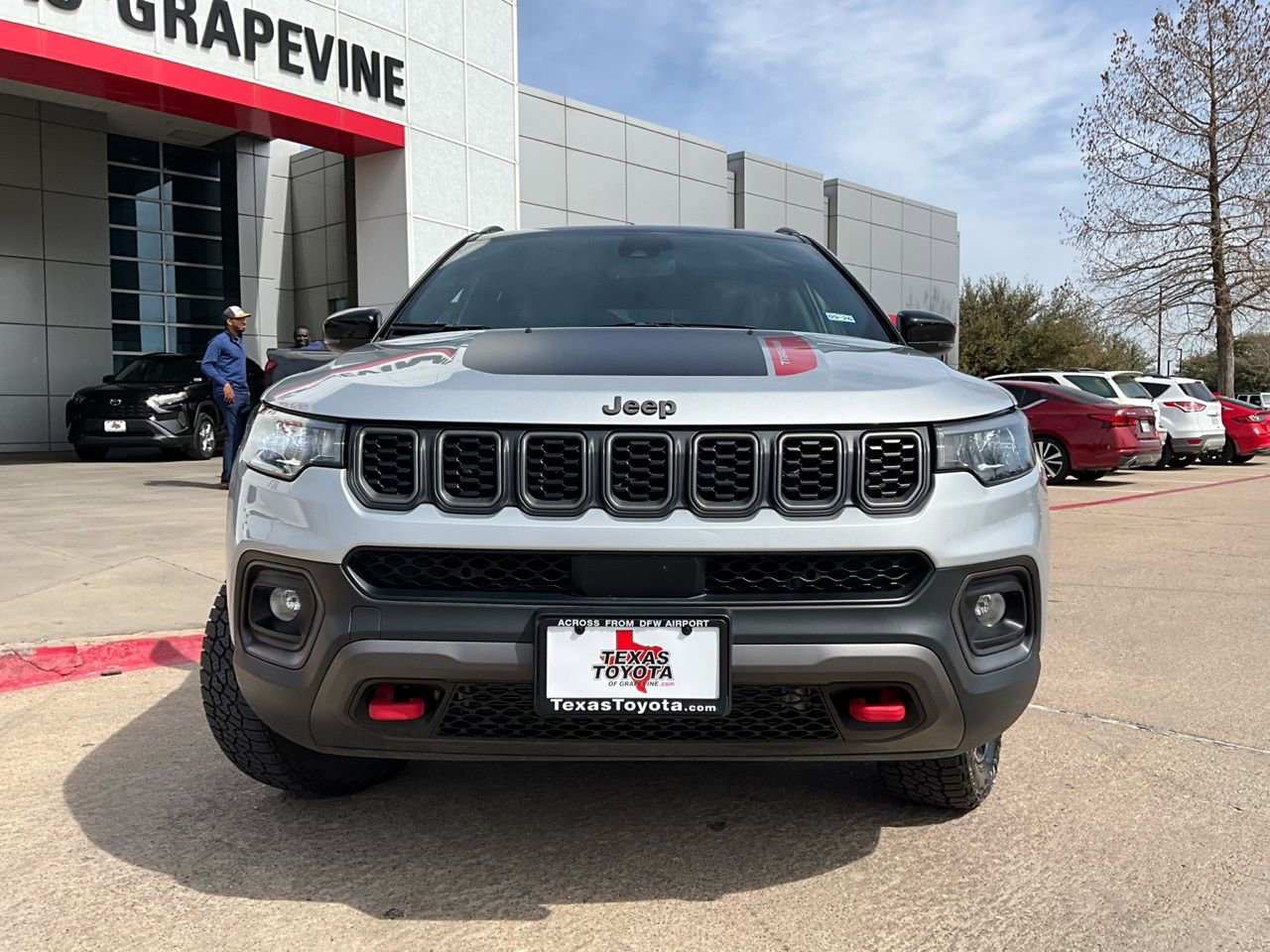 Used 2025 Jeep Compass Trailhawk w/ Trailer Tow Group image 3