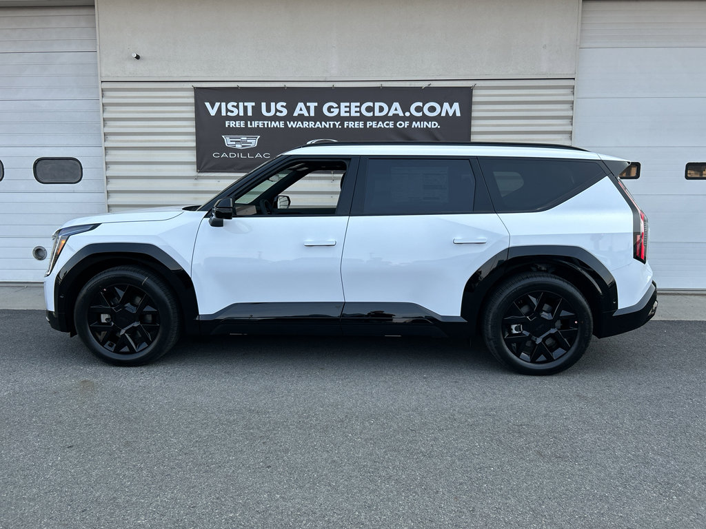 New 2026 Kia EV9 Land w/ Nightfall Edition Package image 7