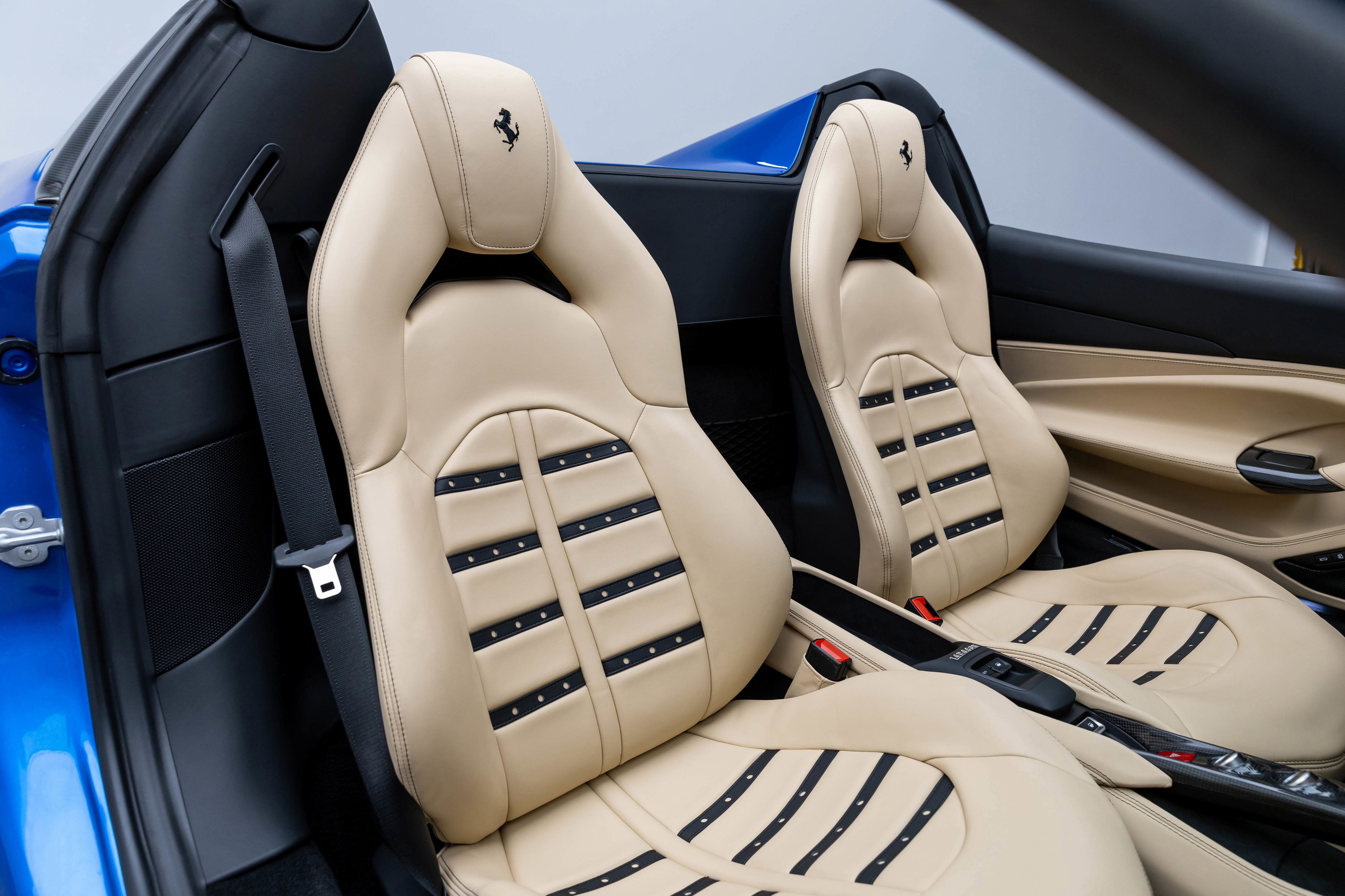 Certified 2023 Ferrari F8 Tributo RWD image 58