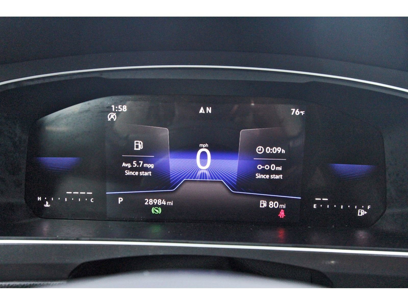 Used 2024 Volkswagen Tiguan SE w/ MDO Package, Three-Row image 18