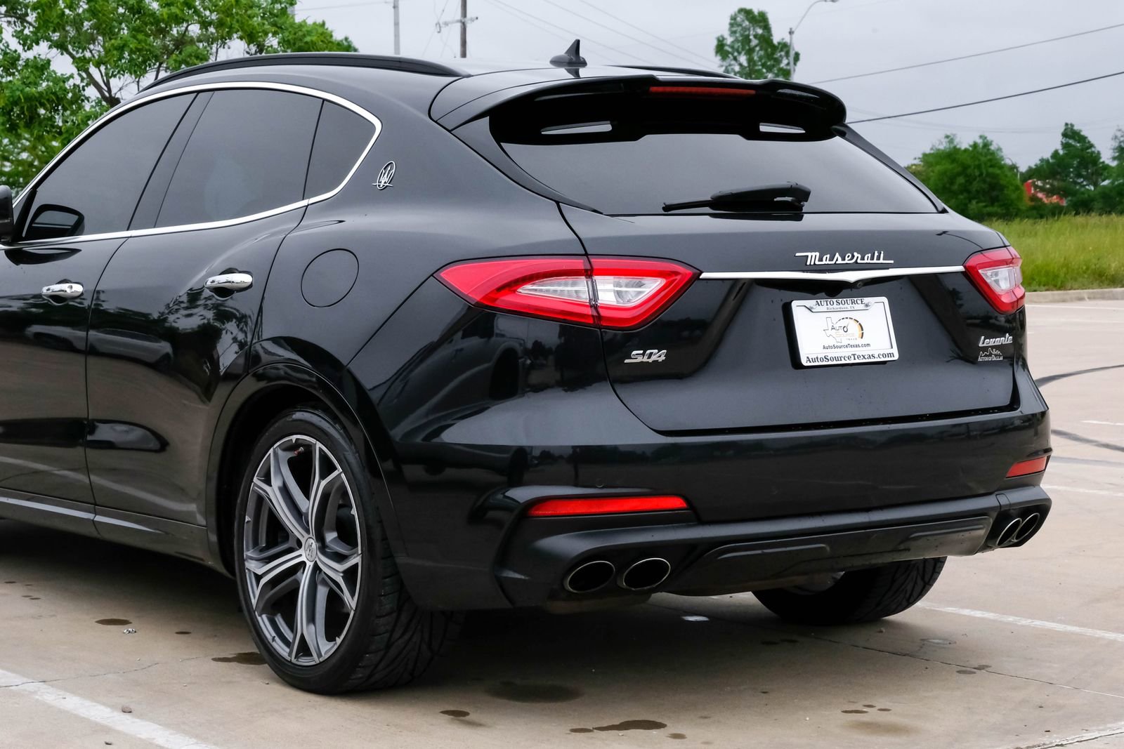 Used 2019 Maserati Levante S GranSport AWD/4WD image 15