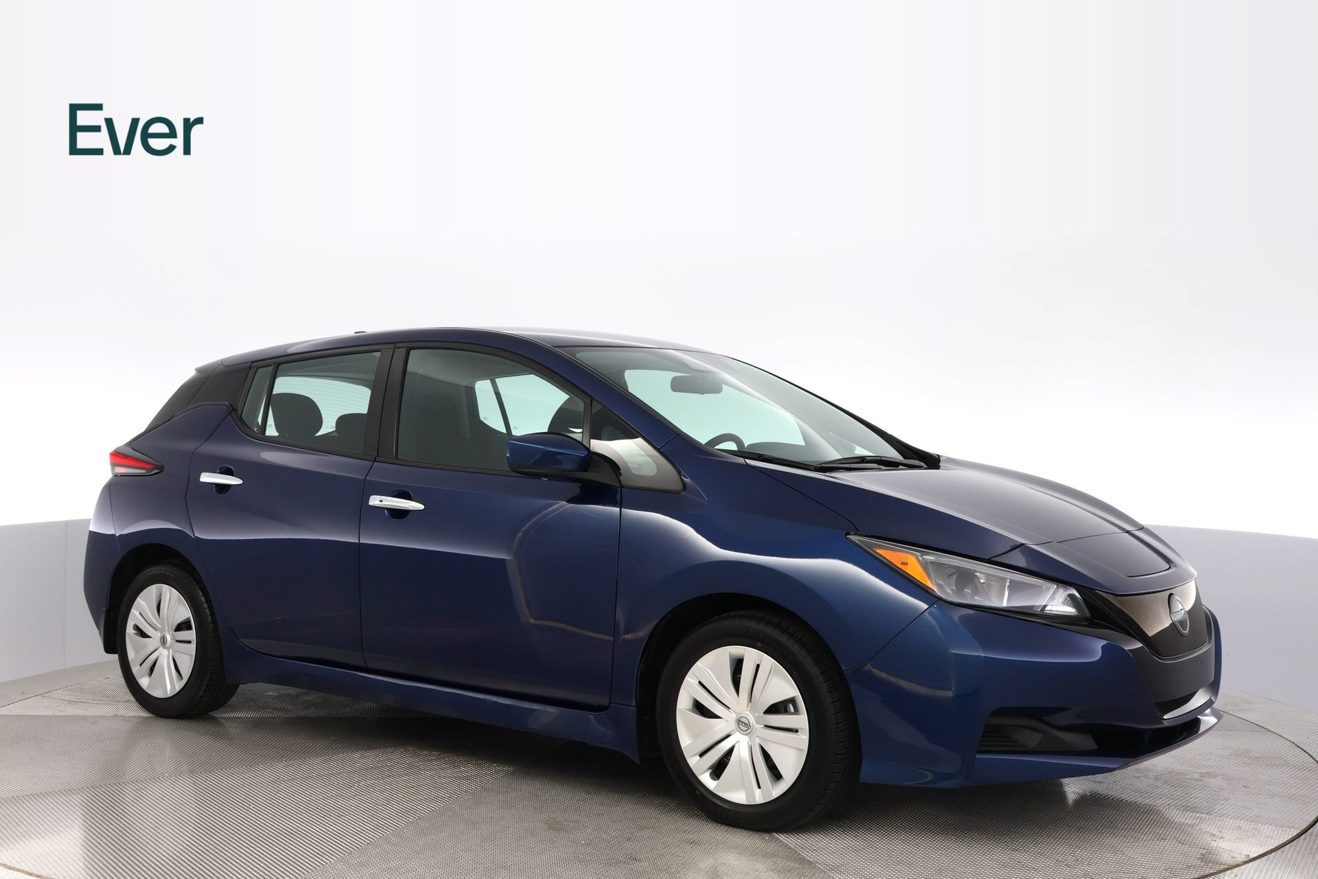 Used 2025 Nissan Leaf S FWD image 14