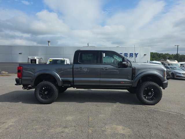 New 2026 Ford F250 Lariat w/ Black Appearance Package AWD/4WD image 2