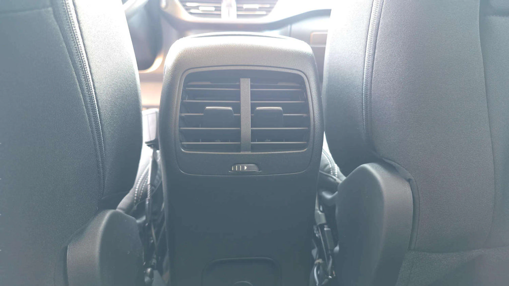 New 2026 Ford Escape Active FWD image 18