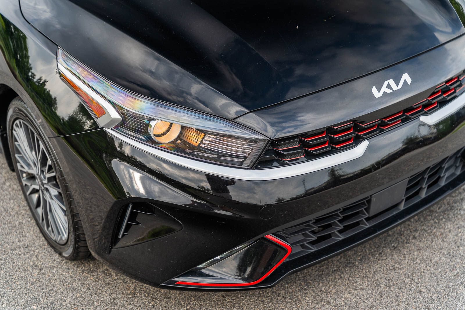 Used 2023 Kia Forte GT-Line w/ GT-Line Technology Package FWD image 13