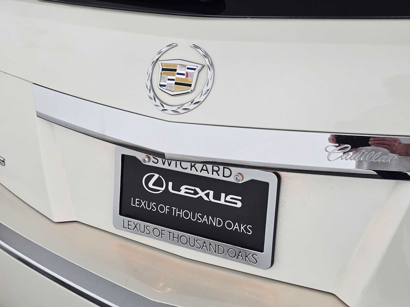 Used 2010 Cadillac CTS Luxury RWD image 13