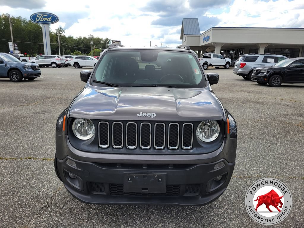 Used 2017 Jeep Renegade Latitude w/ Cold Weather Group AWD/4WD image 11