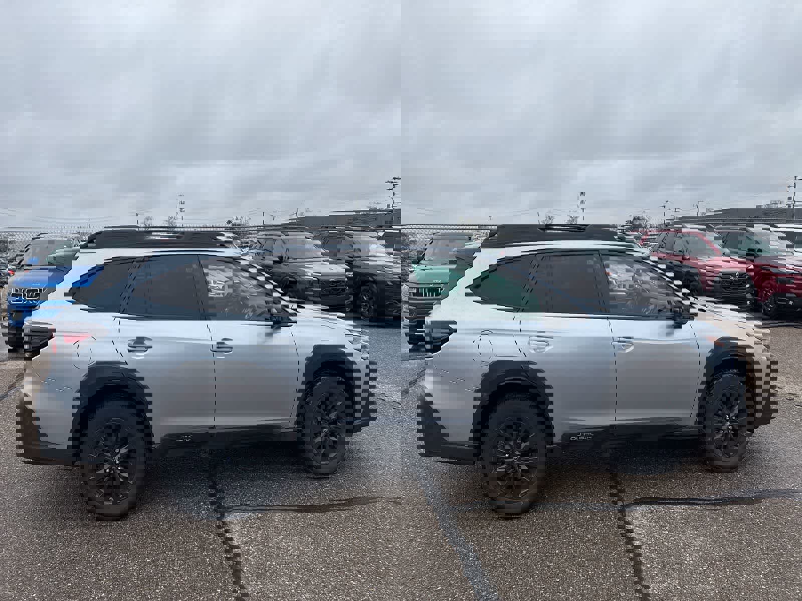 Used 2024 Subaru Outback Onyx Edition image 9