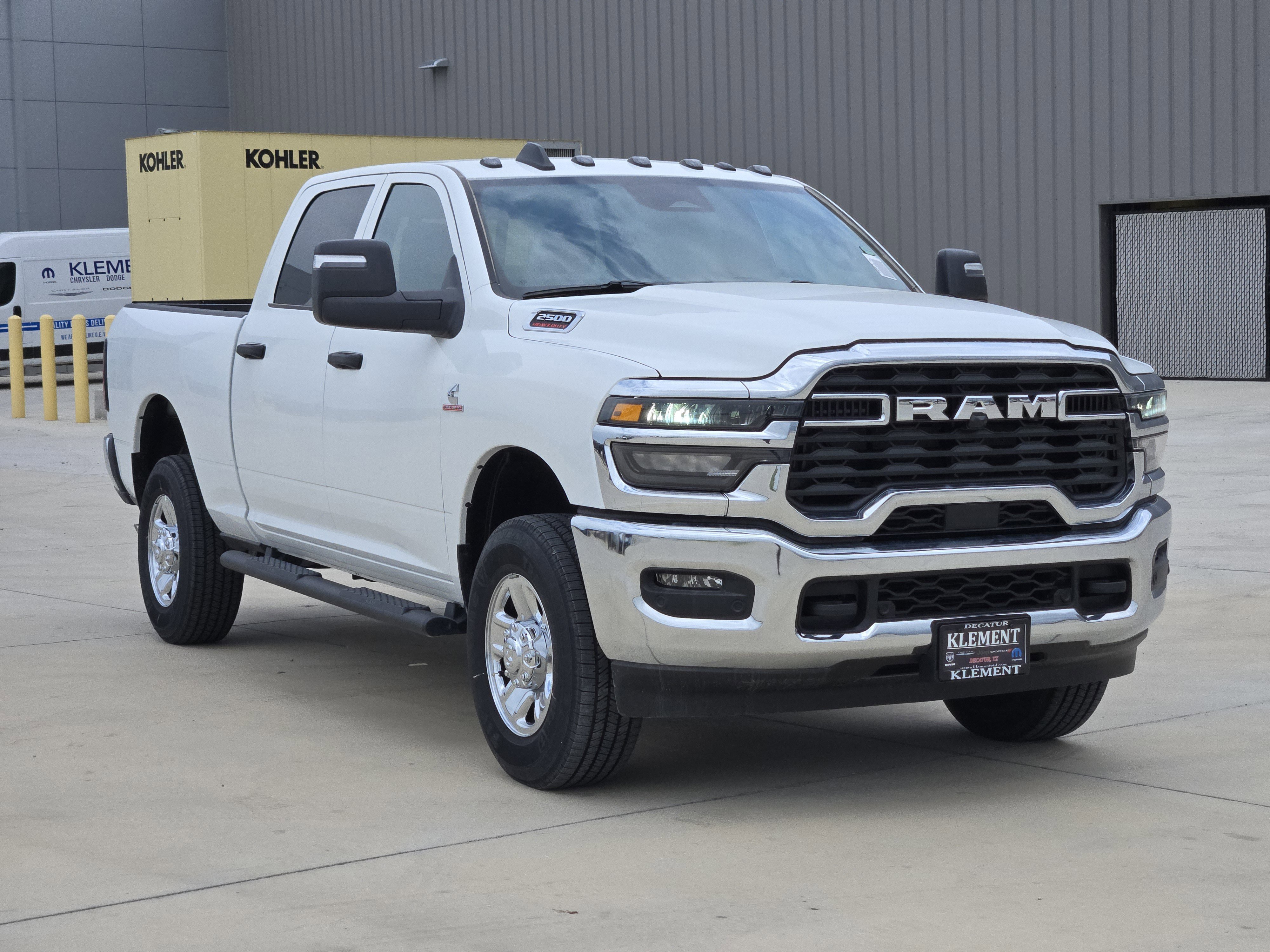 New 2026 RAM 2500 Tradesman AWD/4WD image 3