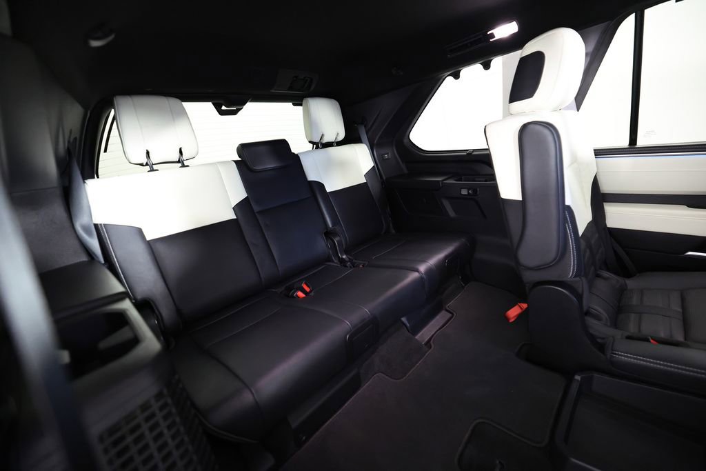Used 2023 Toyota Sequoia Capstone image 14