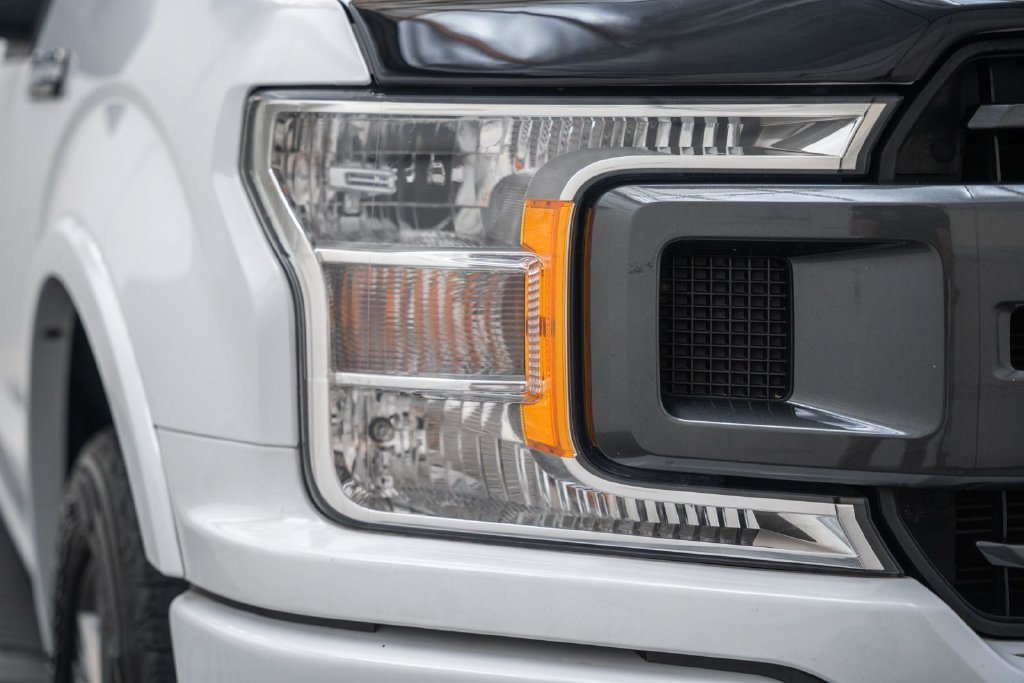 Used 2020 Ford F150 XLT w/ Equipment Group 302A Luxury AWD/4WD image 14