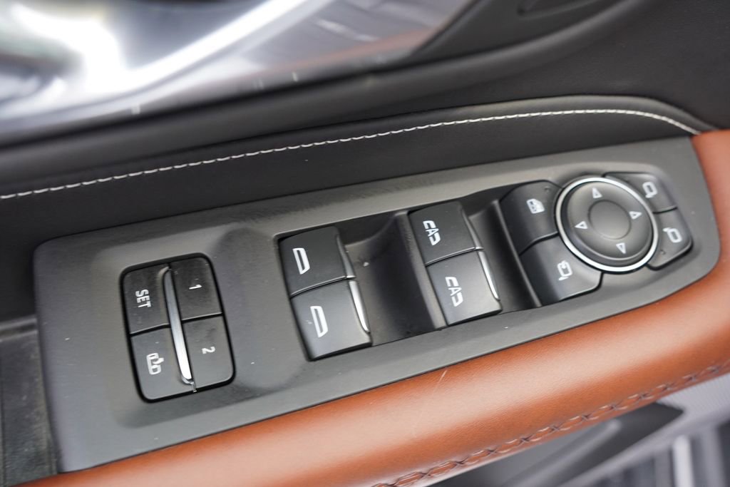 Certified 2024 GMC Yukon Denali Ultimate image 27