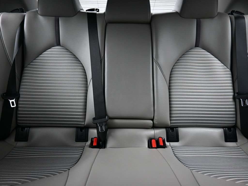 Used 2023 Toyota Camry SE image 27