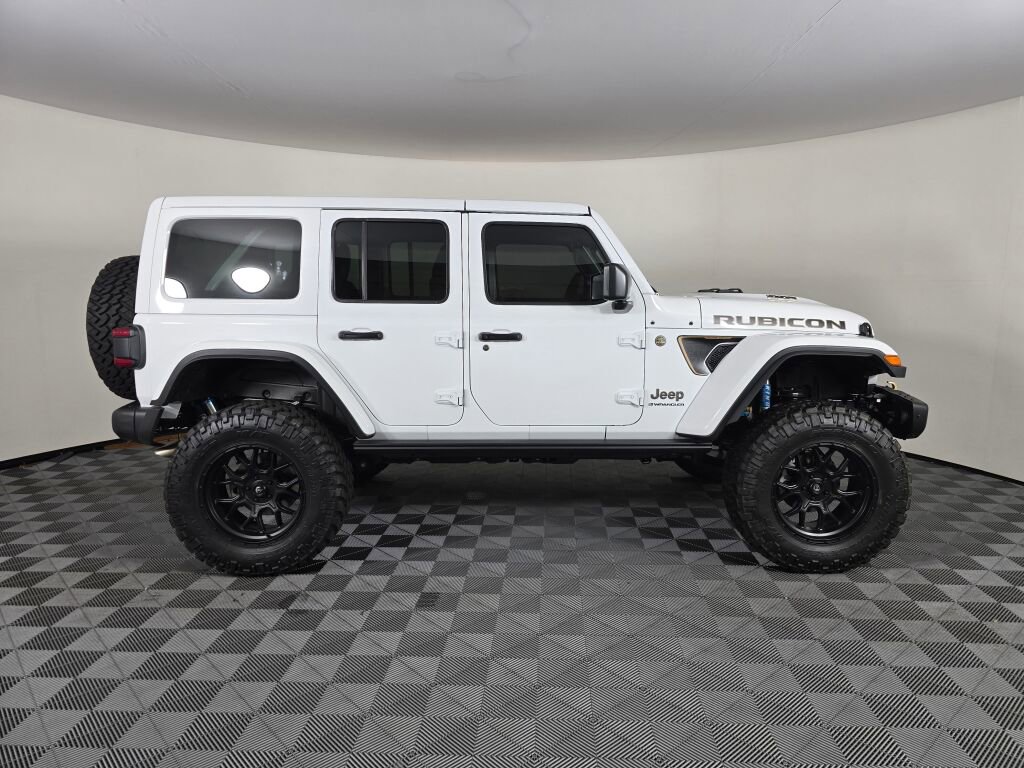 New 2025 Jeep Wrangler Unlimited Rubicon 392 image 3
