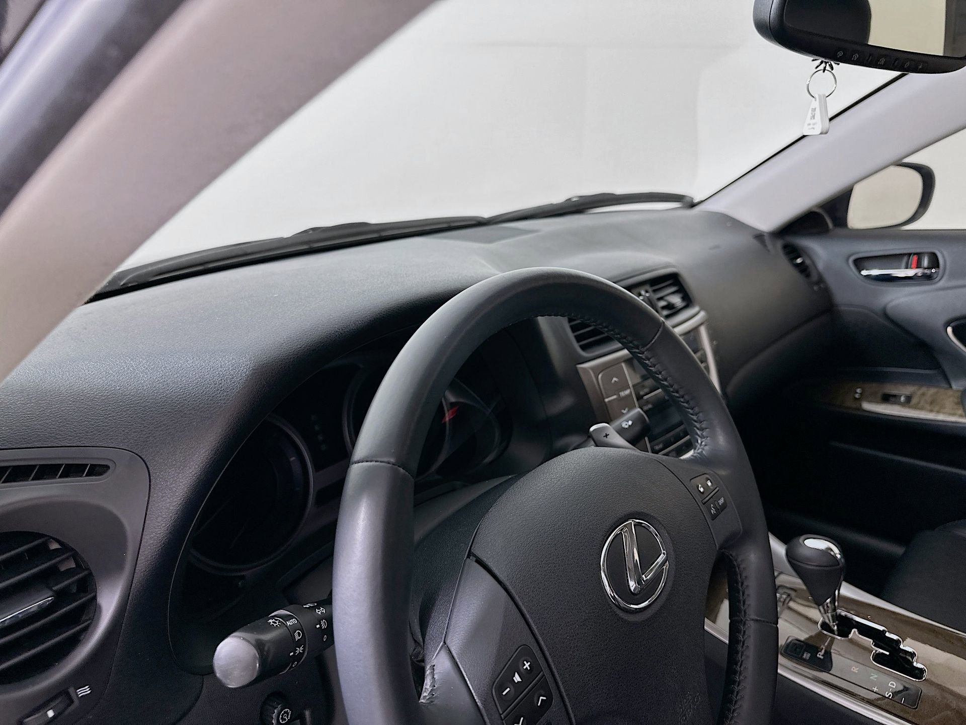 Used 2010 Lexus IS 250 image 10