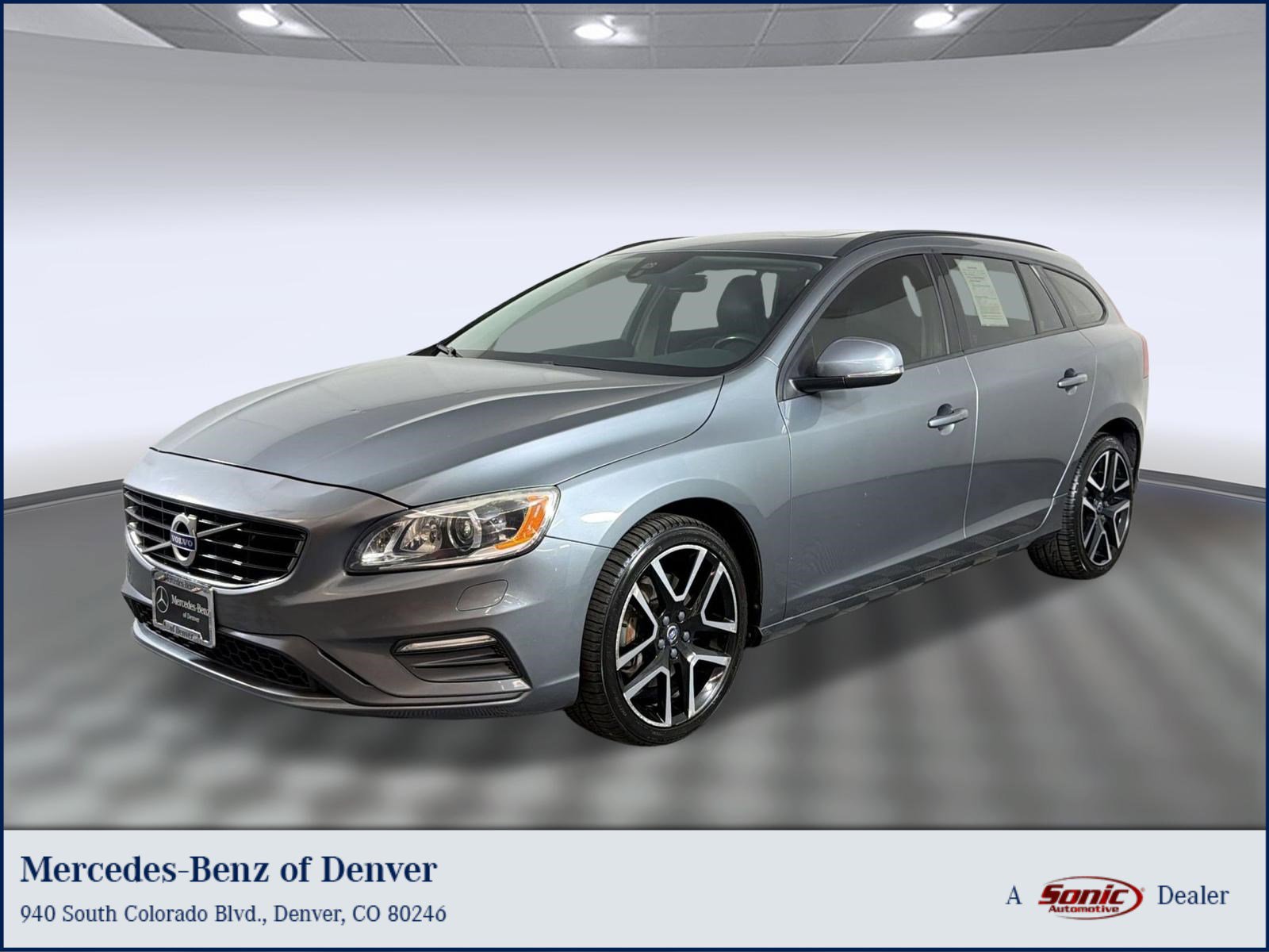 Used 2018 Volvo V60 T5 Dynamic w/ Vision Package AWD/4WD image 1