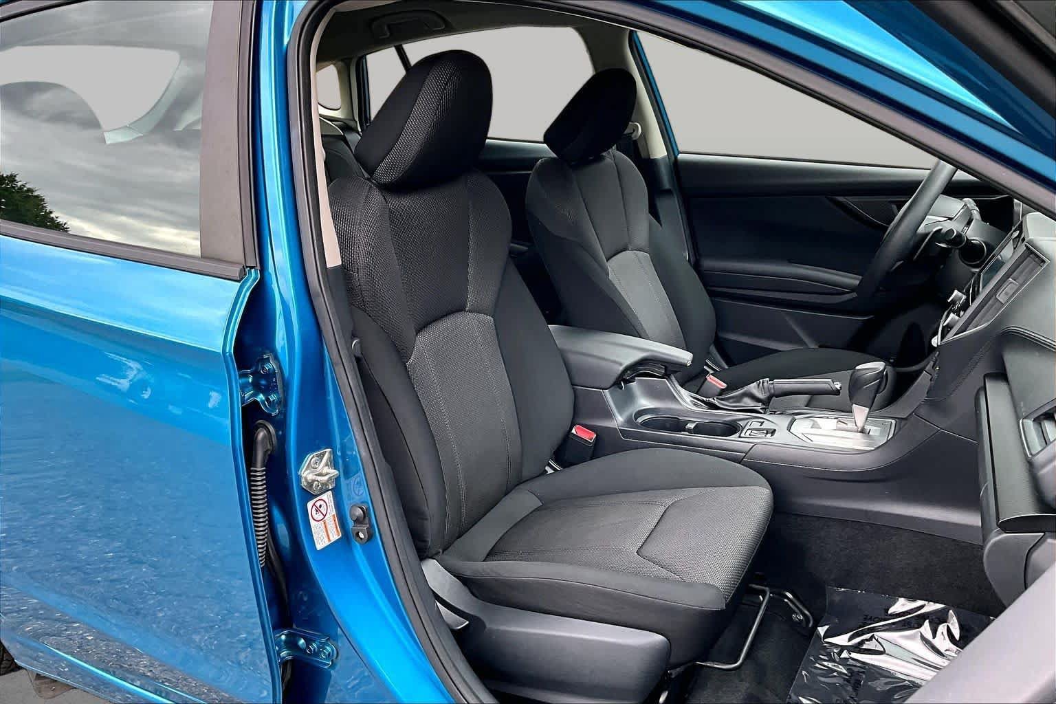 Used 2018 Subaru Impreza 2.0i Premium w/ Eyesight & BSD & Rcta AWD/4WD image 9
