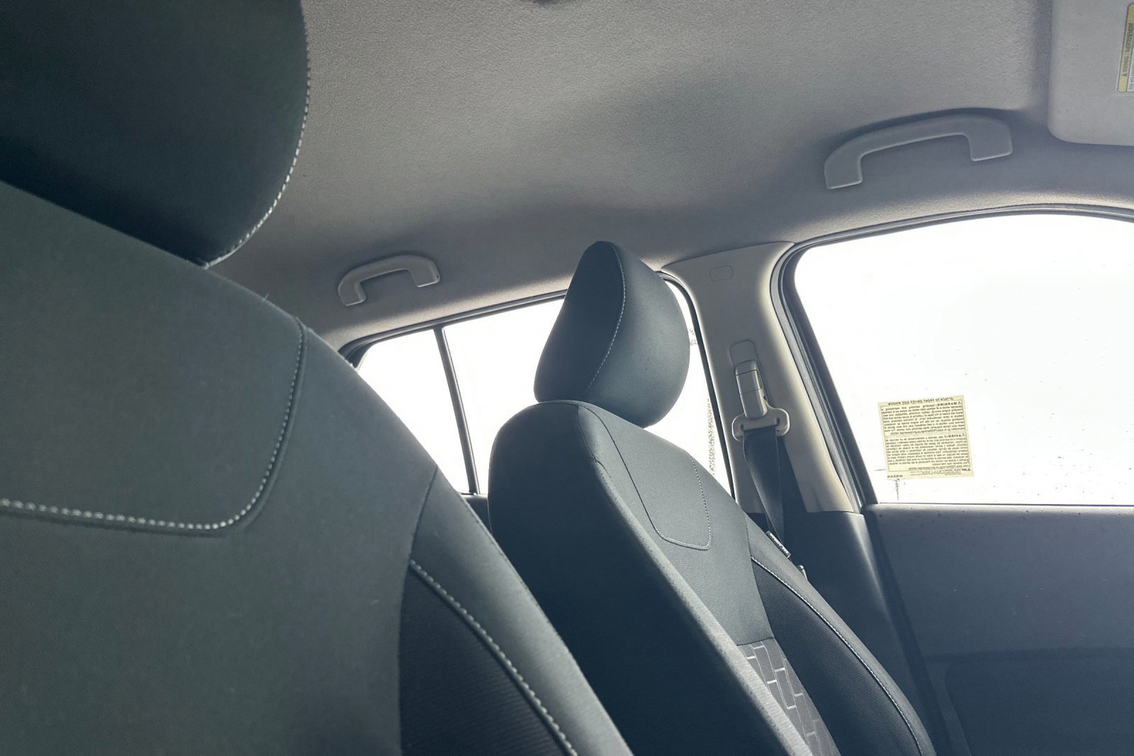 Used 2024 Nissan Kicks SV image 17