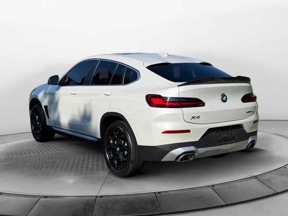 Used 2025 BMW X4 xDrive30i w/ Premium Package AWD/4WD image 5