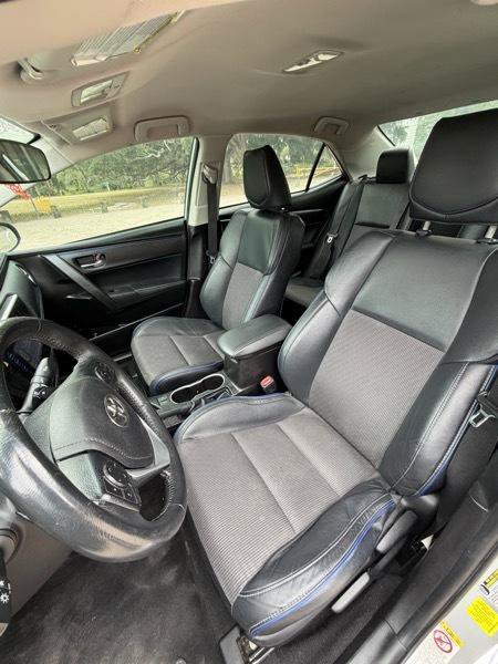Used 2018 Toyota Corolla SE FWD image 9