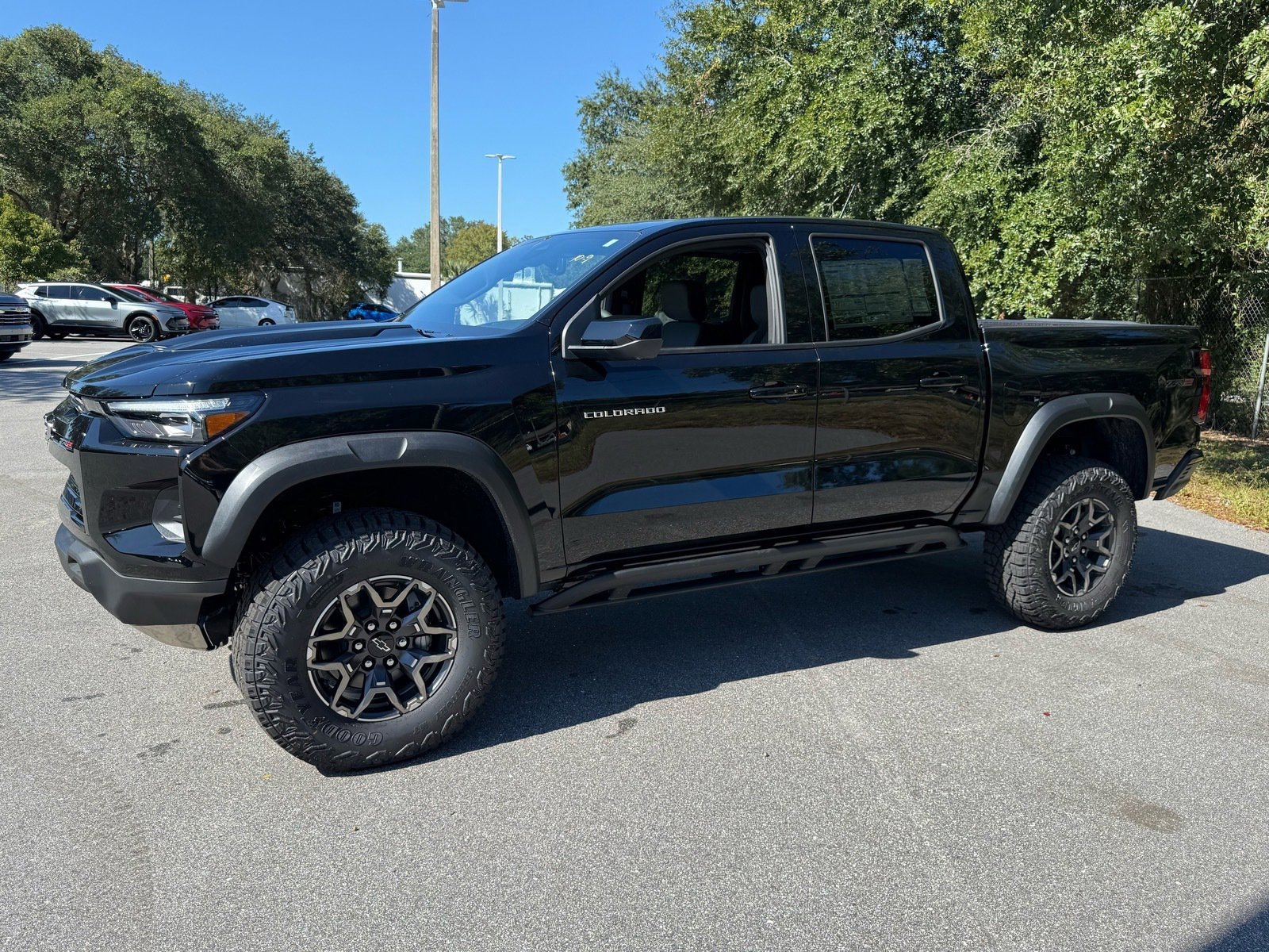 New 2026 Chevrolet Colorado ZR2 w/ Technology Package
