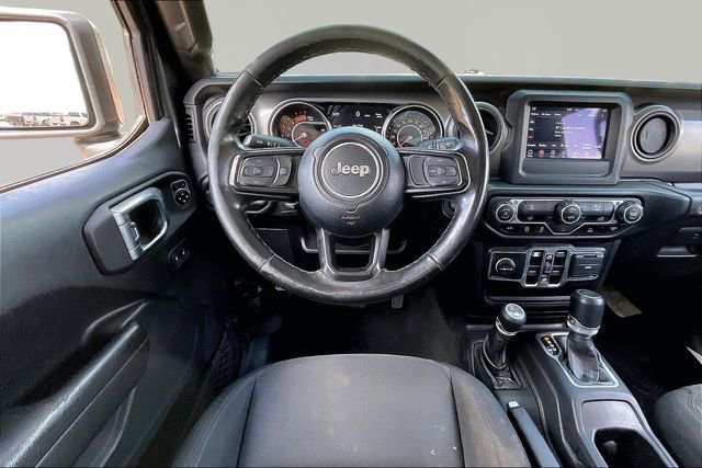 Used 2021 Jeep Gladiator Sport AWD/4WD image 8