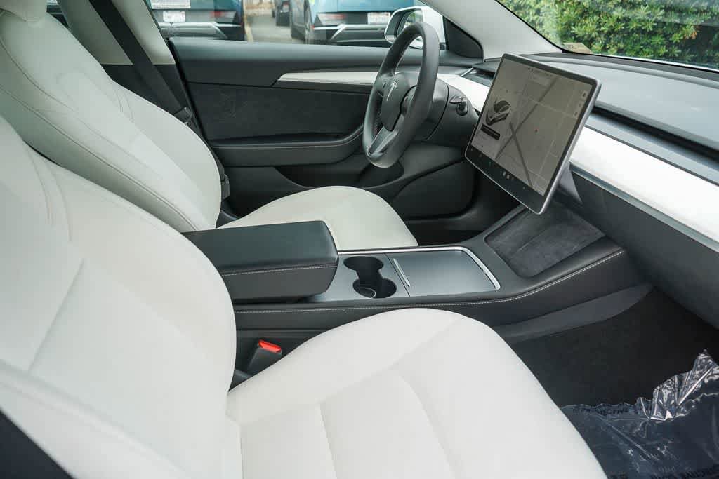 Used 2021 Tesla Model 3 Standard Range Plus RWD image 14