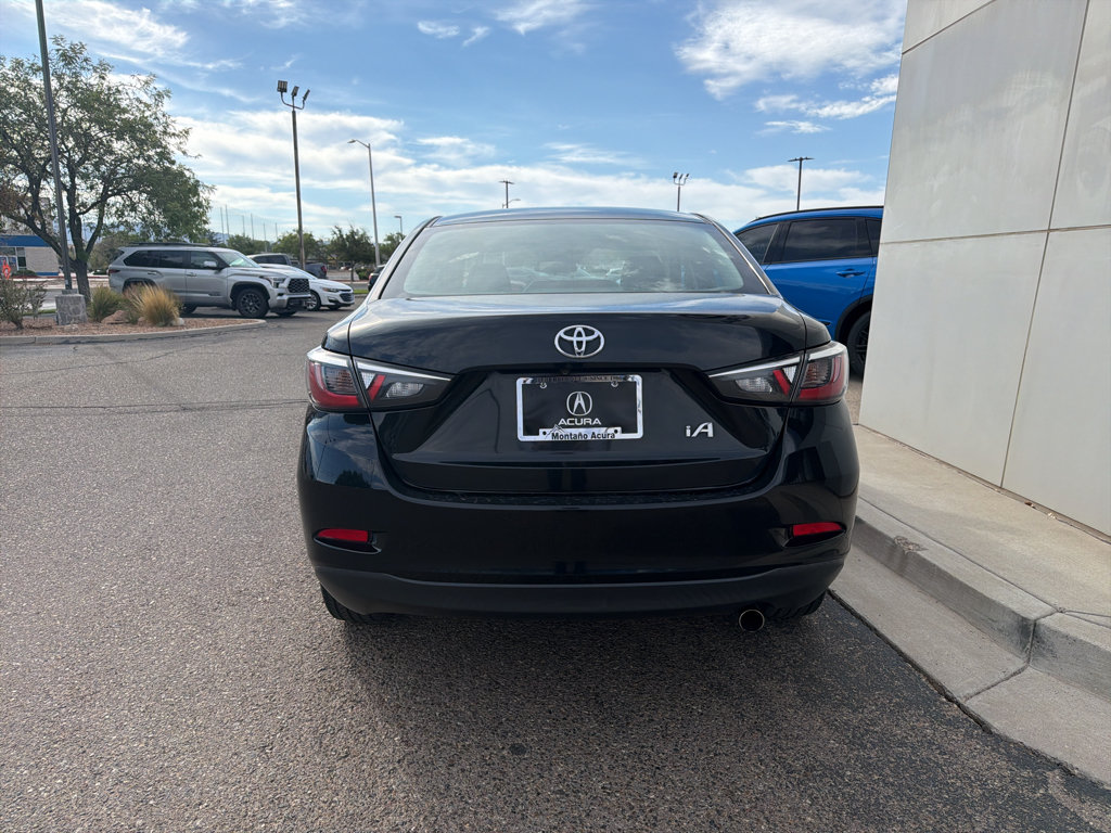 Used 2018 Toyota Yaris iA FWD image 6