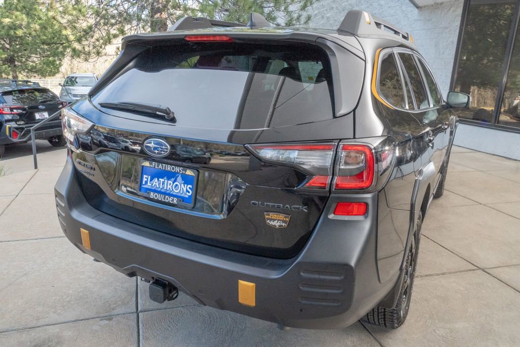 Used 2025 Subaru Outback Wilderness w/ Wilderness Package image 6