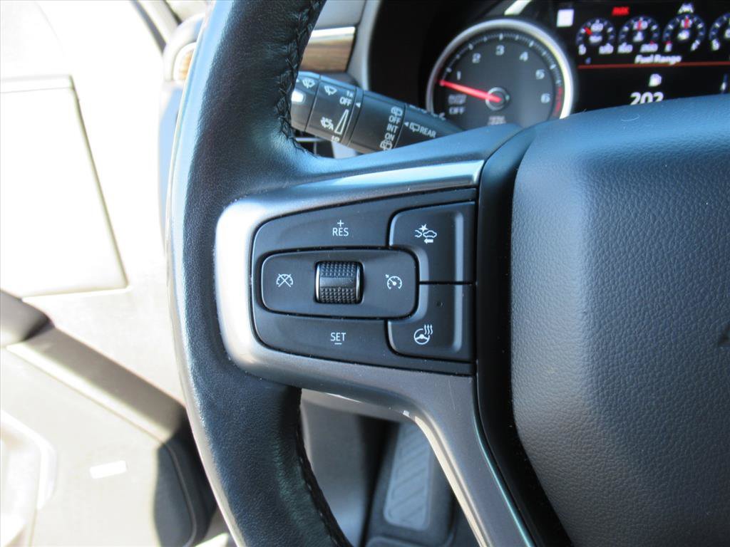 Used 2021 Chevrolet Tahoe Premier w/ Premium Package AWD/4WD image 17