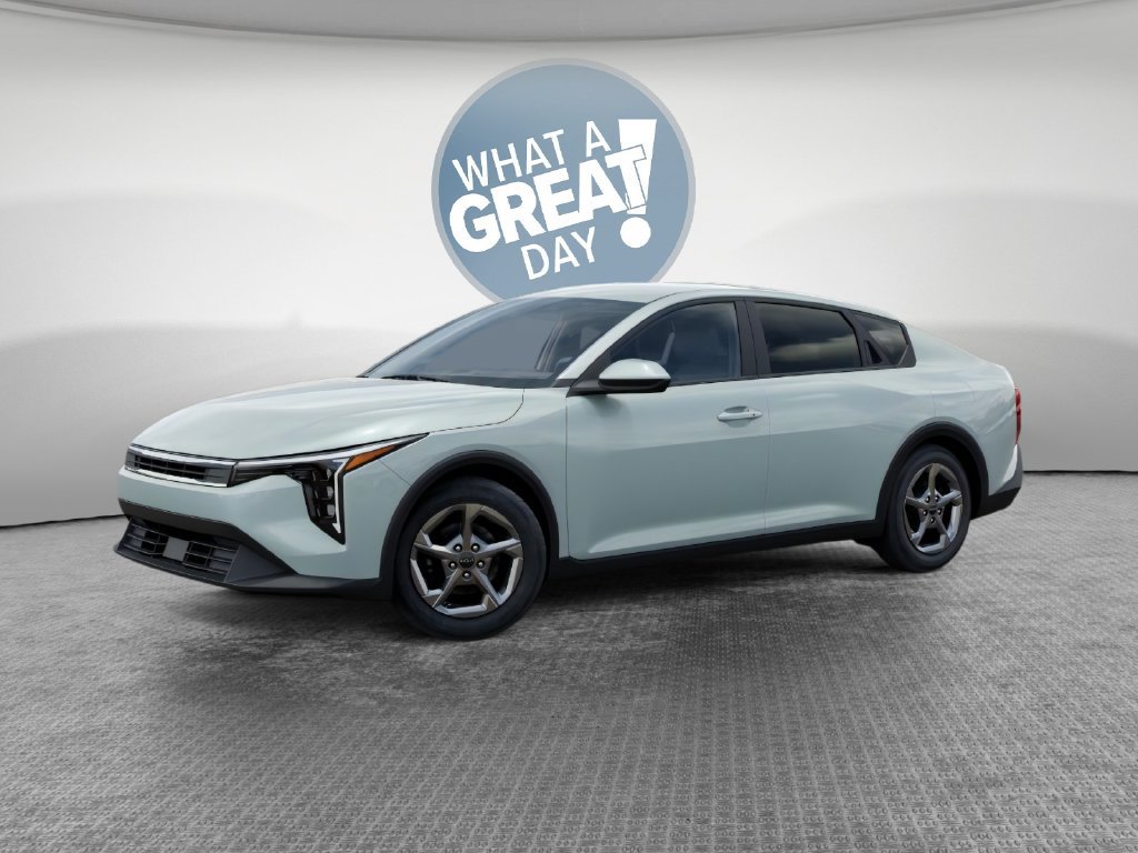 New 2026 Kia K4 FWD image 3