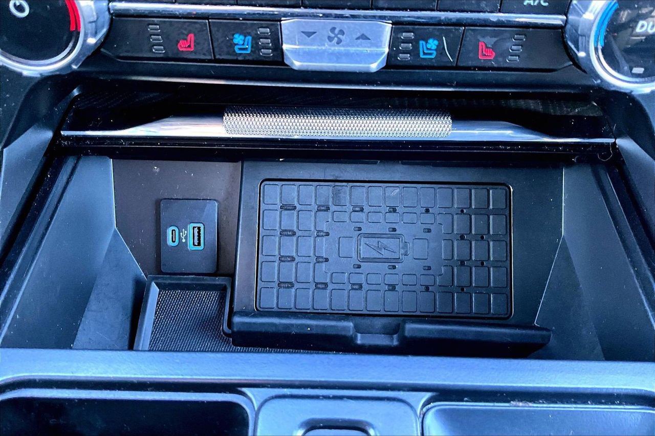 Used 2023 Ford F150 Platinum w/ Equipment Group 701A High image 18