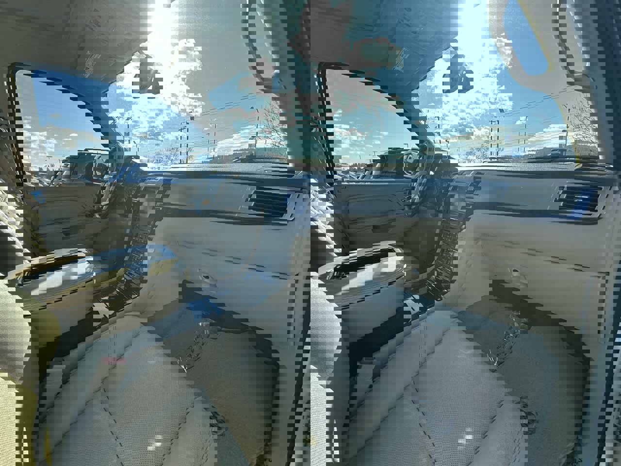 Used 2014 Cadillac Escalade ESV Premium image 8