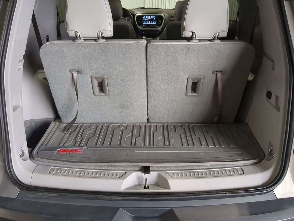 Used 2019 GMC Acadia SLT image 39