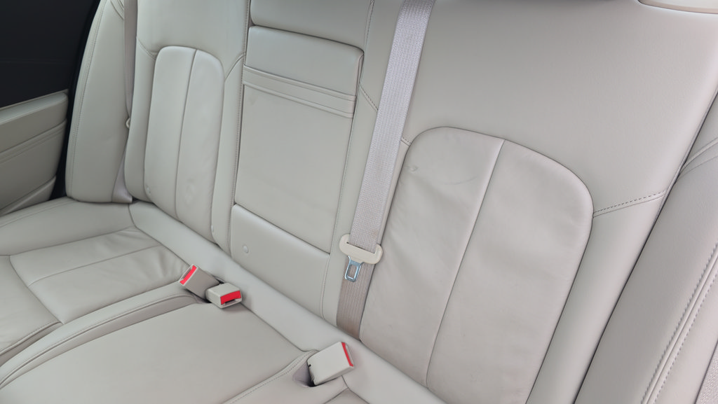 Used 2015 Buick LaCrosse Leather w/ Experience Buick Package FWD image 28