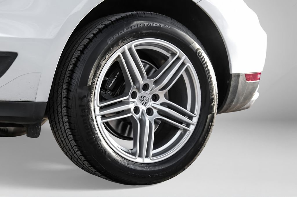 Used 2020 Porsche Macan image 64