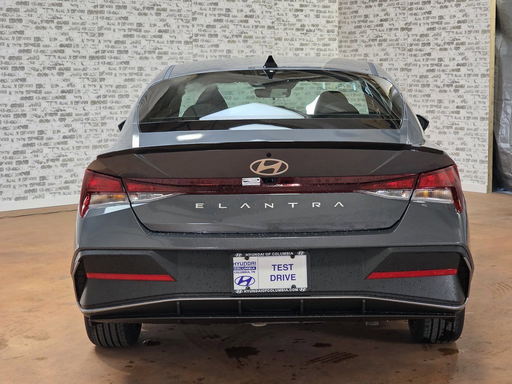 New 2026 Hyundai Elantra Sport image 7