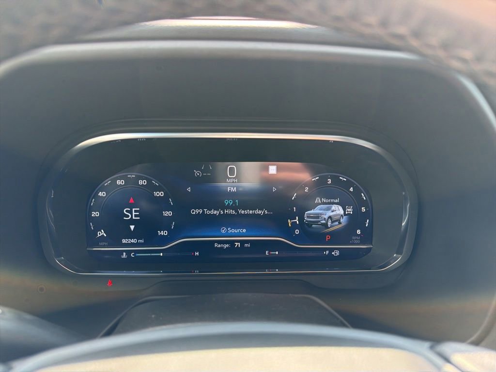 Used 2023 Chevrolet Tahoe High Country w/ Premium Package 2 AWD/4WD image 30