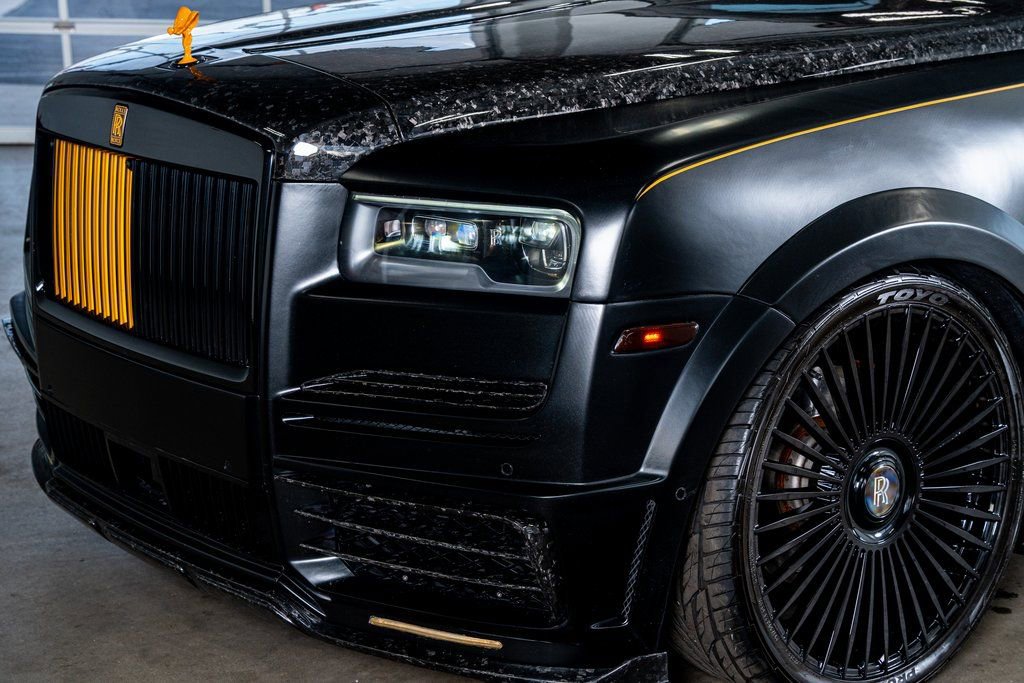 Used 2023 Rolls-Royce Cullinan image 13