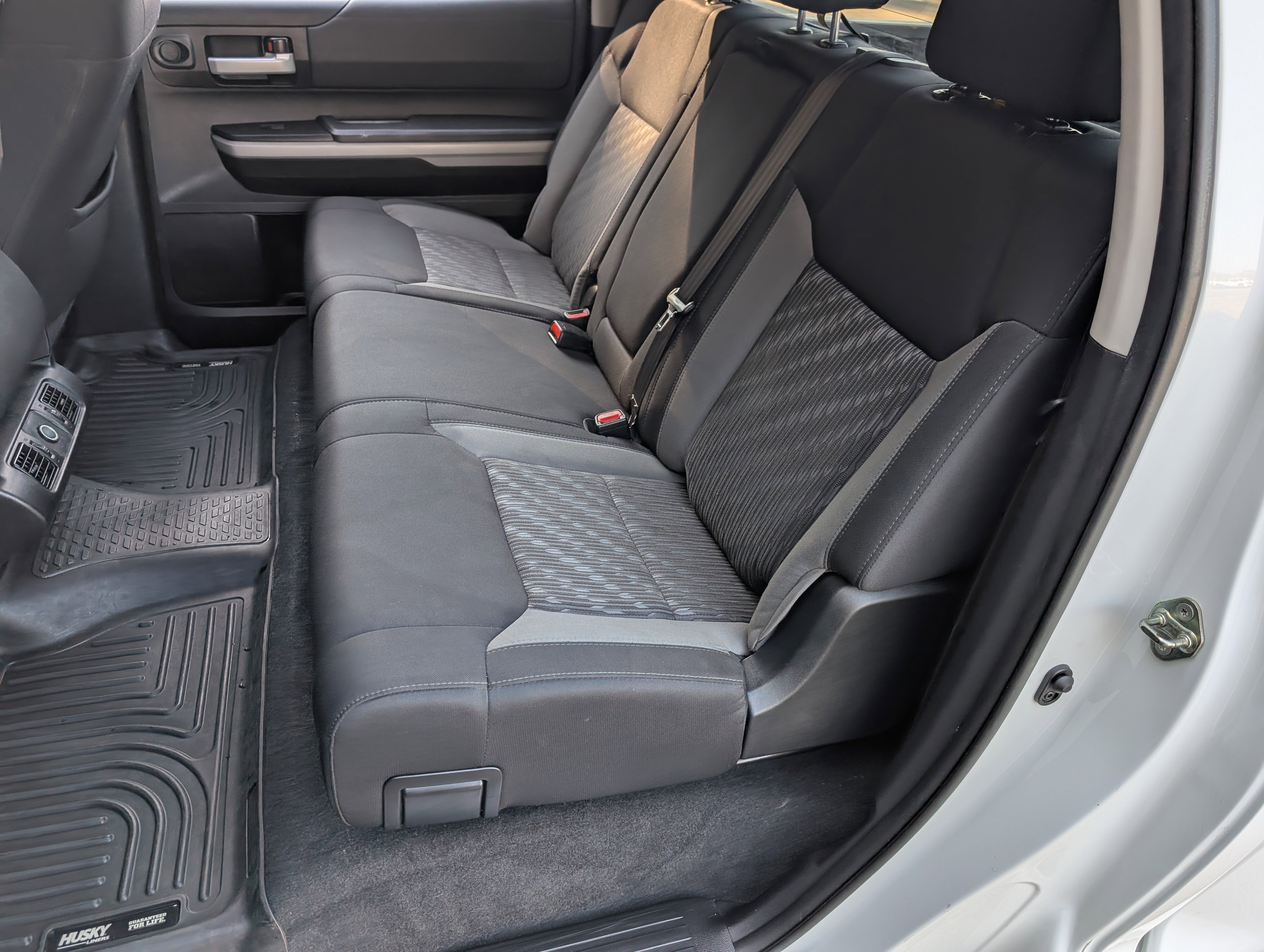 Used 2019 Toyota Tundra SR5 image 17