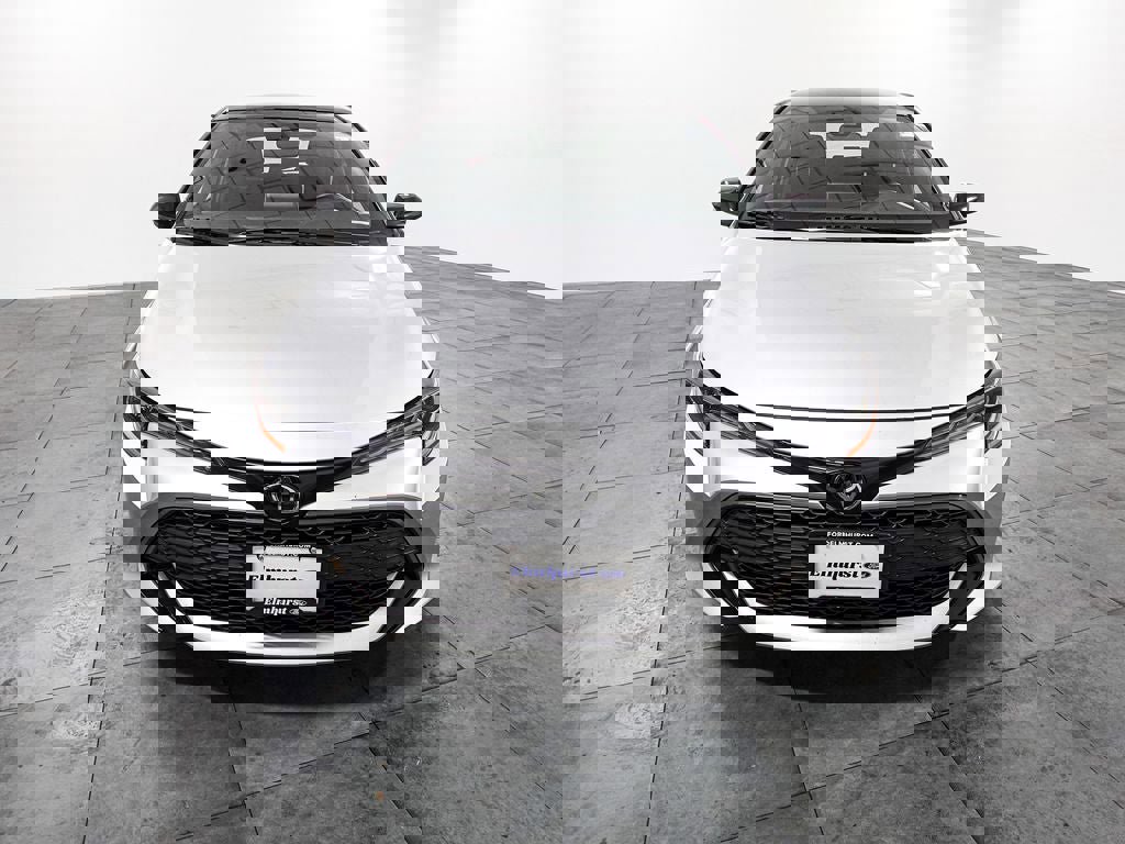 Used 2022 Toyota Corolla SE image 2