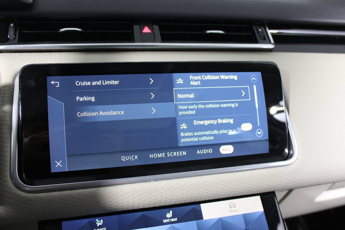 Used 2021 Land Rover Range Rover Velar S AWD/4WD image 26