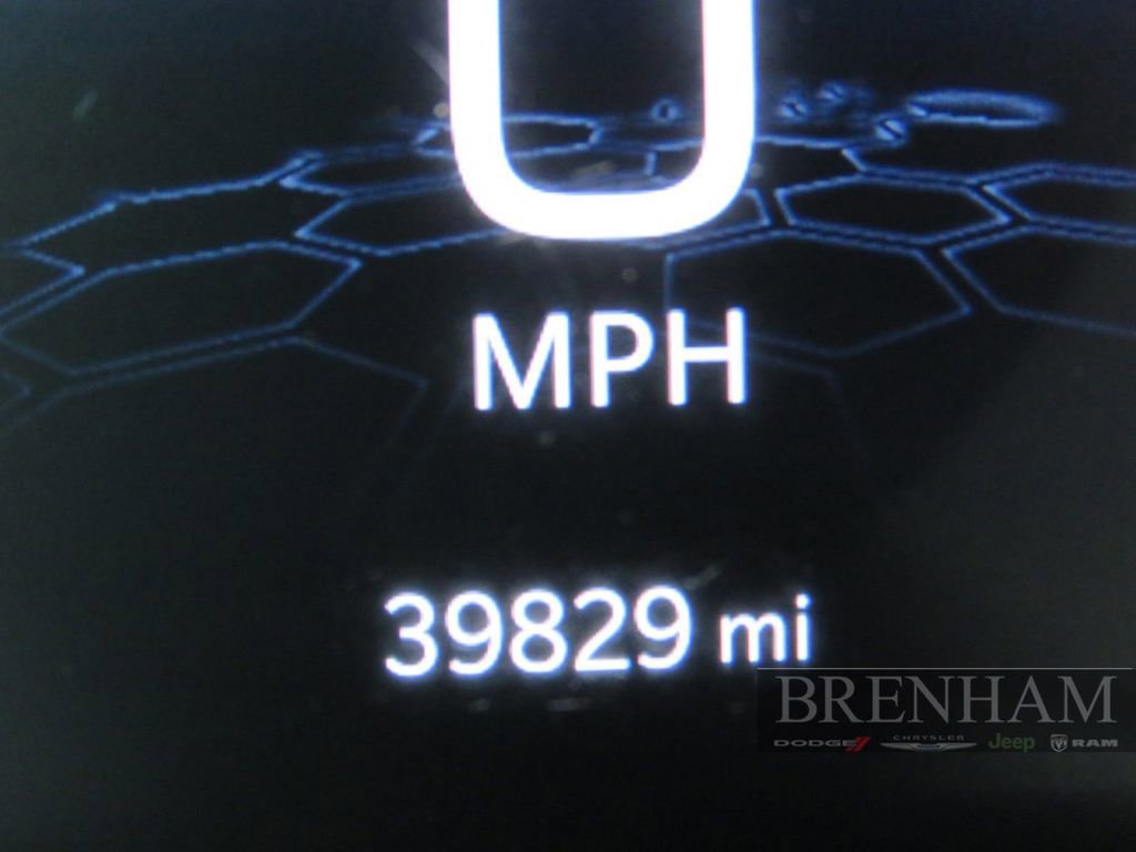 Used 2022 Jeep Compass Limited image 25