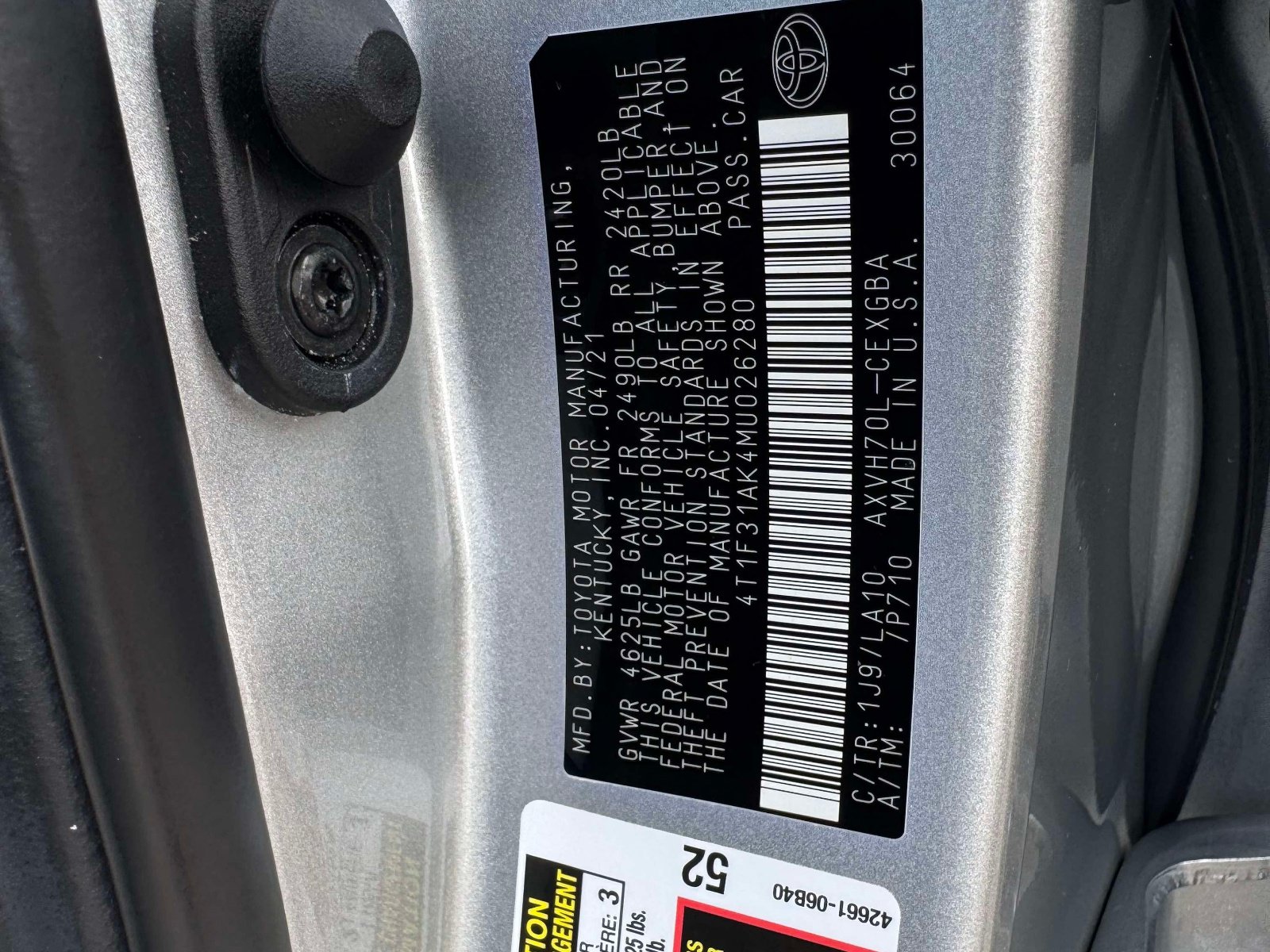 Certified 2021 Toyota Camry XLE FWD image 25