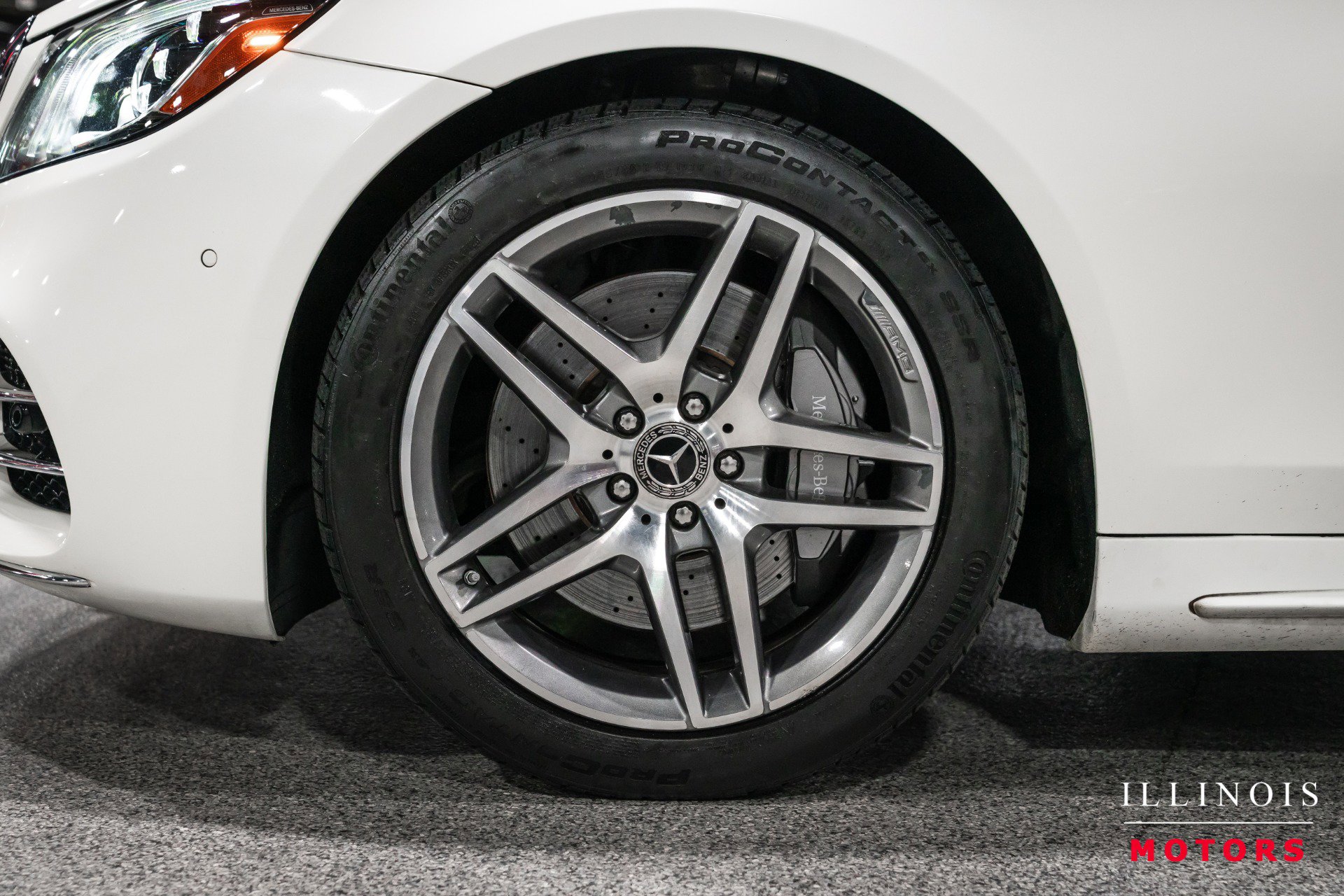 Used 2019 Mercedes-Benz S 560 4MATIC Sedan image 9