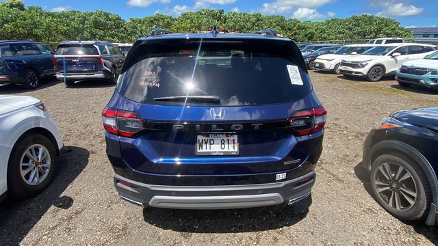 Used 2024 Honda Pilot Touring image 4
