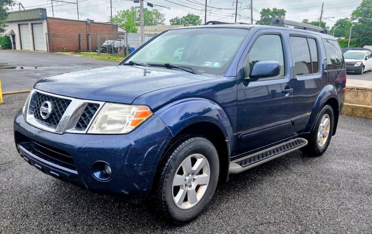 Used 2012 Nissan Pathfinder SV