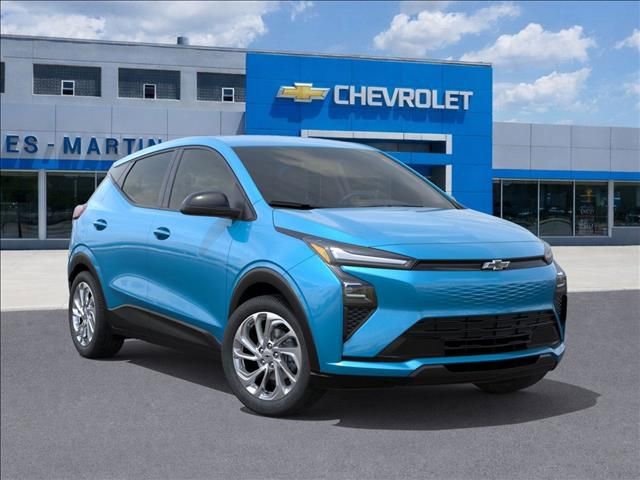 New 2027 Chevrolet Bolt LT FWD image 7